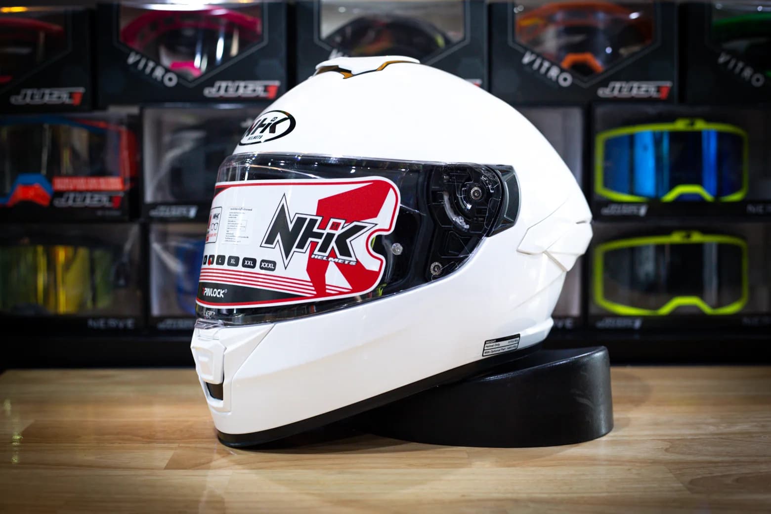 หมวกกันน็อค NHK รุ่น K5R ลาย Solid White (ขาว)