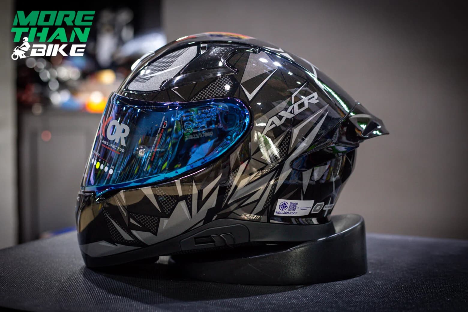 หมวกกันน็อค AXOR รุ่น Apex ลาย Hunter Black/Grey