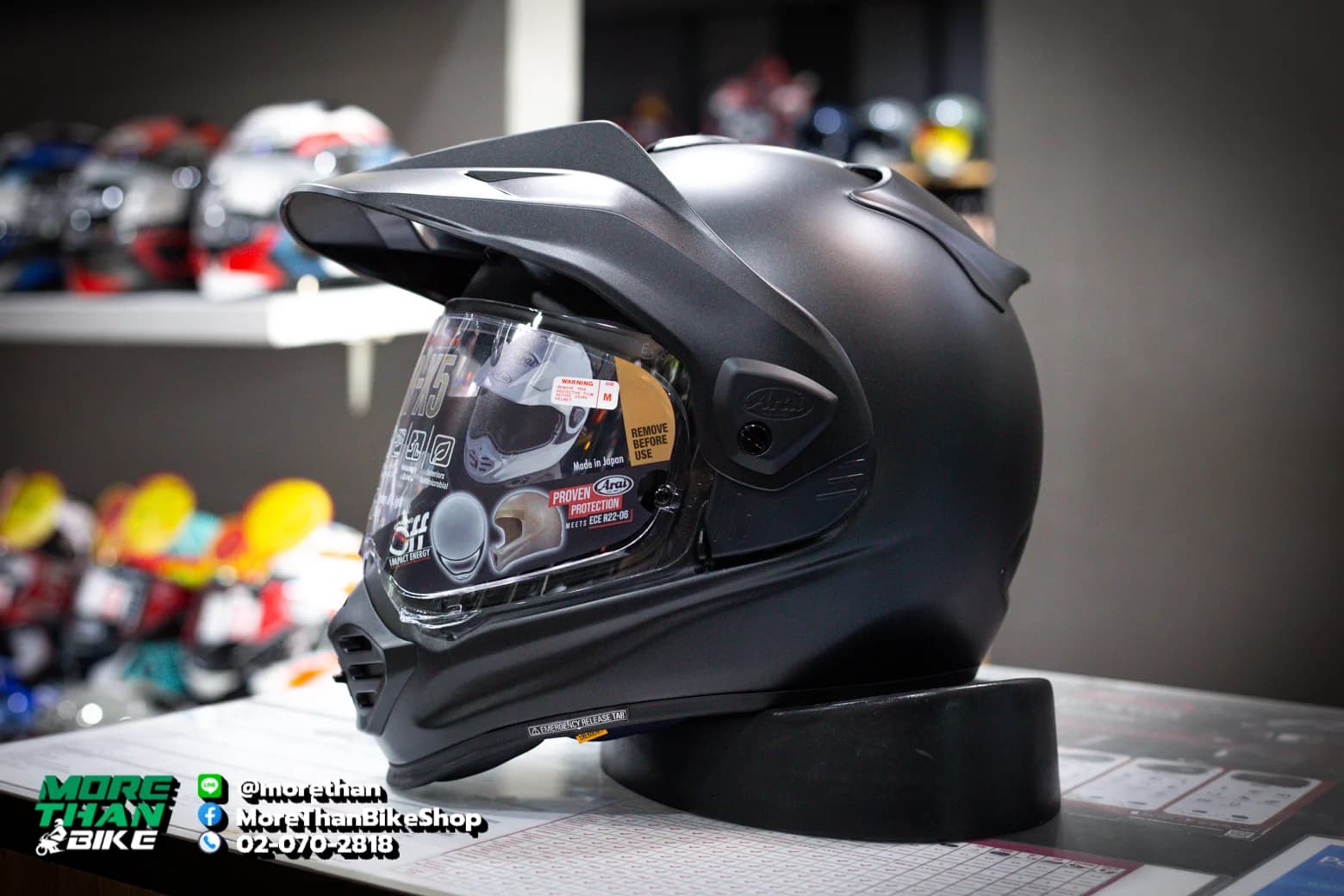 หมวกกันน็อค Arai รุ่น Tour-X5 สีดำด้าน