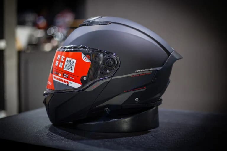 หมวกกันน็อค MT รุ่น Atom 2 SV สี Solid Matt Black (ดำ)